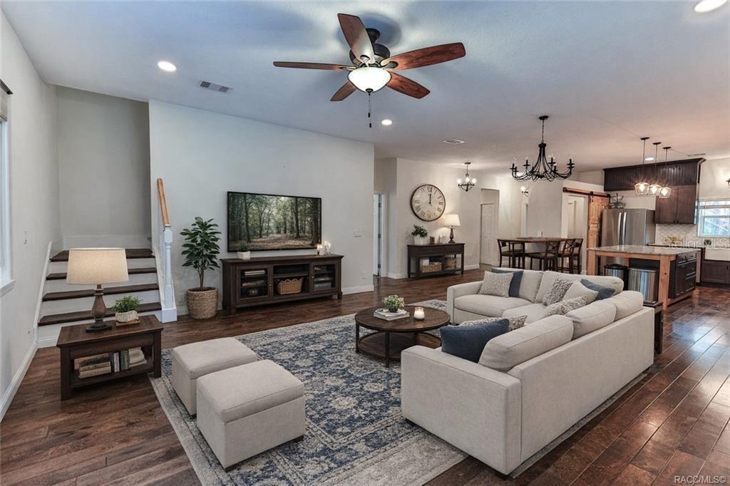 Image 10 of 34 For 110 Rooks Avenue