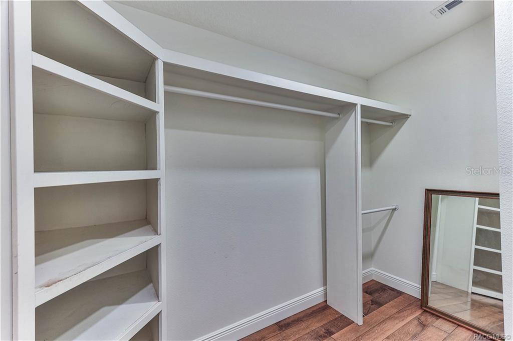 Image 24 of 34 For 110 Rooks Avenue