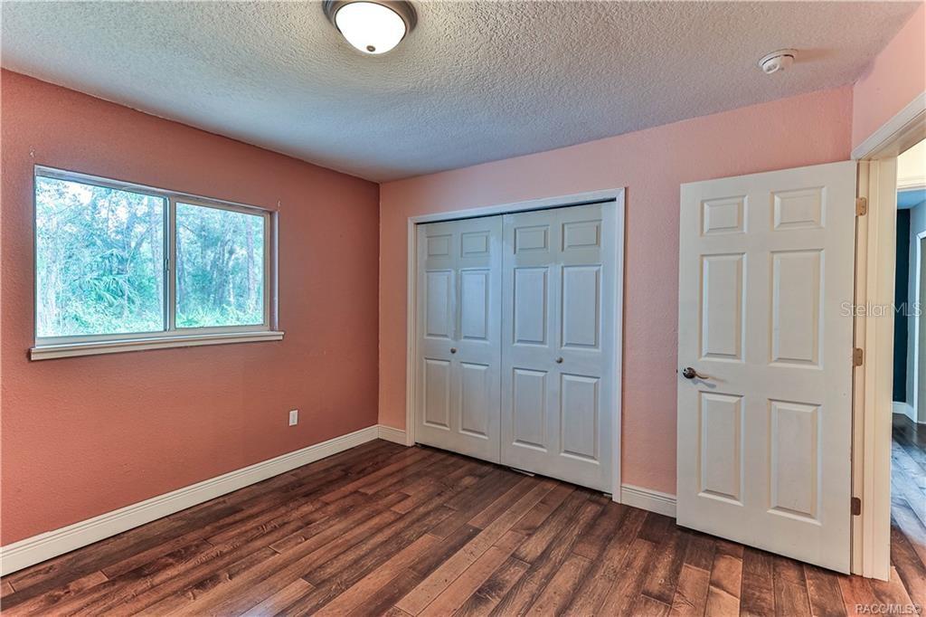 Image 25 of 34 For 110 Rooks Avenue