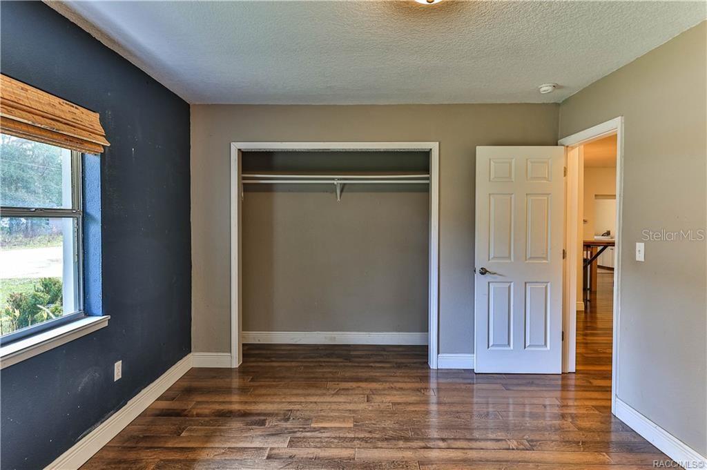 Image 27 of 34 For 110 Rooks Avenue