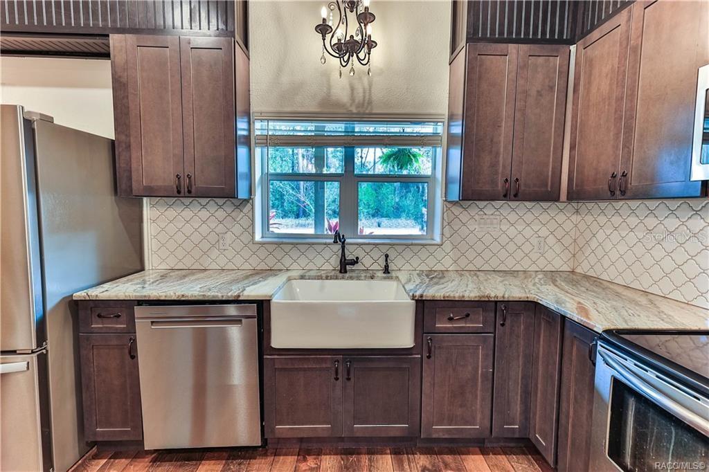 Image 4 of 34 For 110 Rooks Avenue