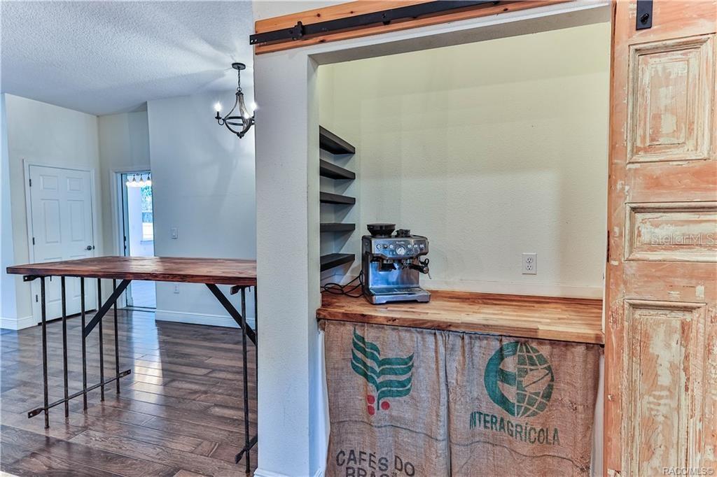 Image 7 of 34 For 110 Rooks Avenue