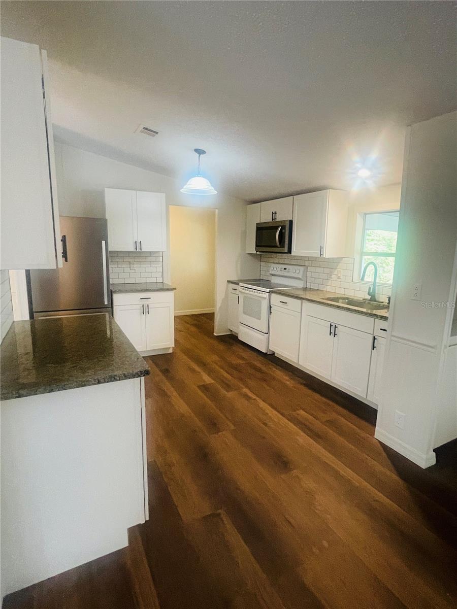 Image 14 of 27 For 1875 128th Place