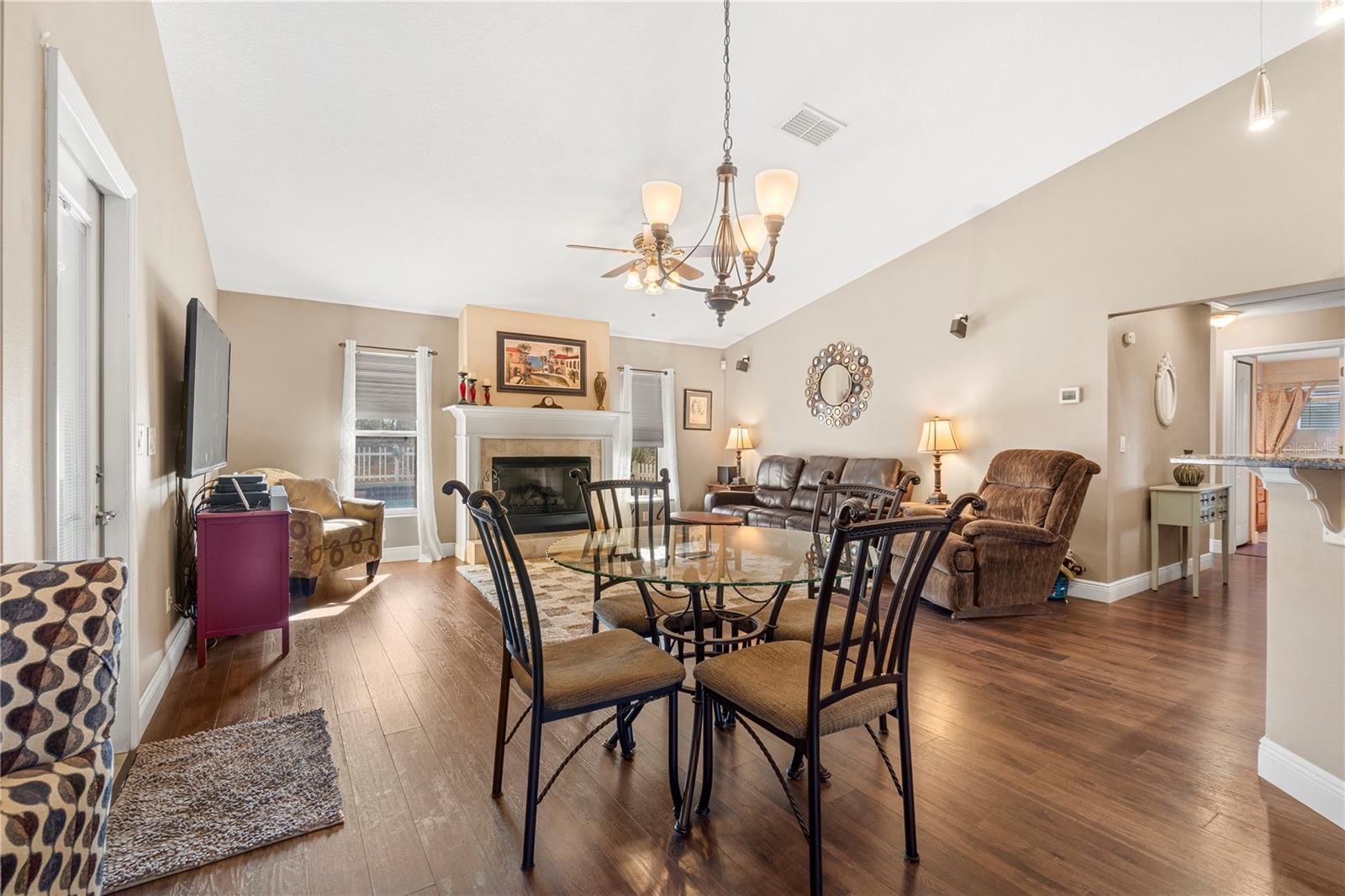 Image 14 of 61 For 4642 100th Lane