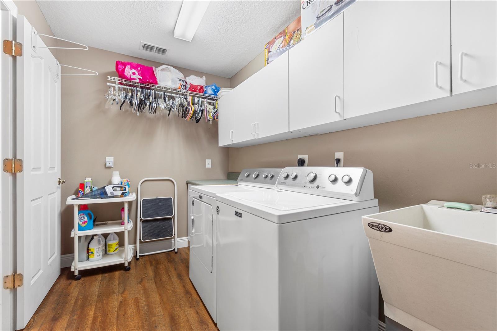 Image 38 of 61 For 4642 100th Lane