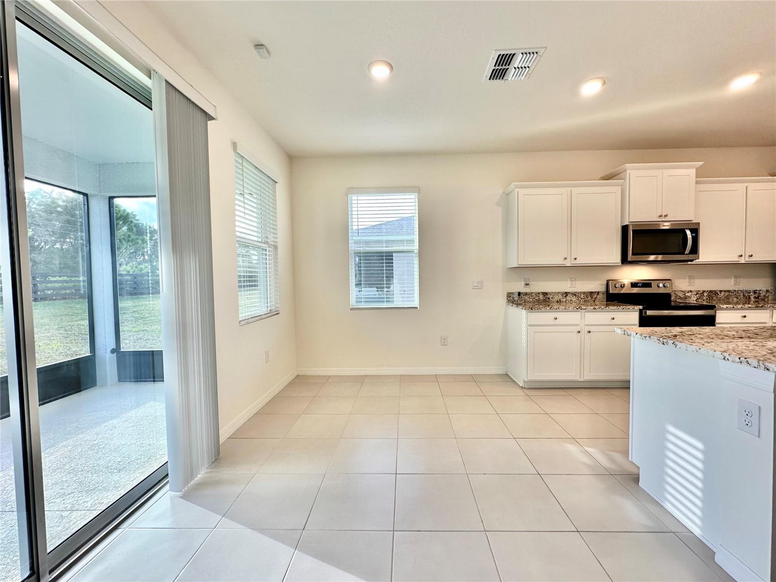 Image 17 of 21 For 6185 93rd Loop