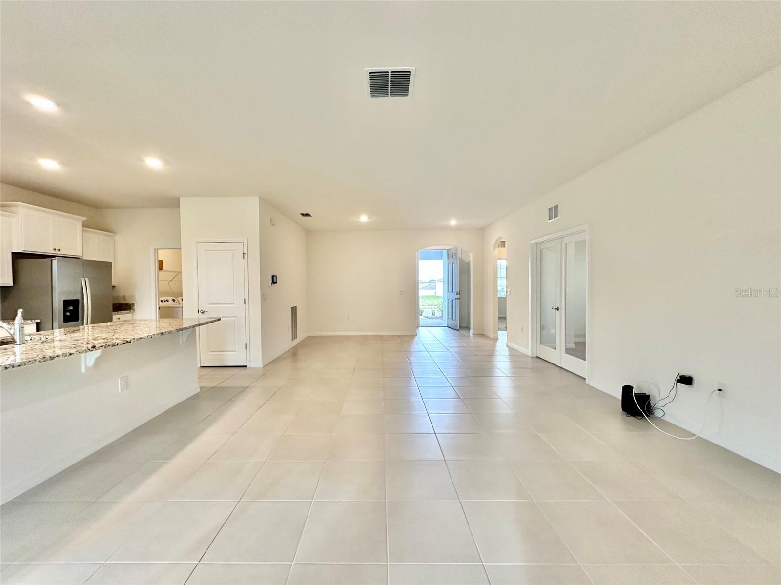 Image 19 of 21 For 6185 93rd Loop