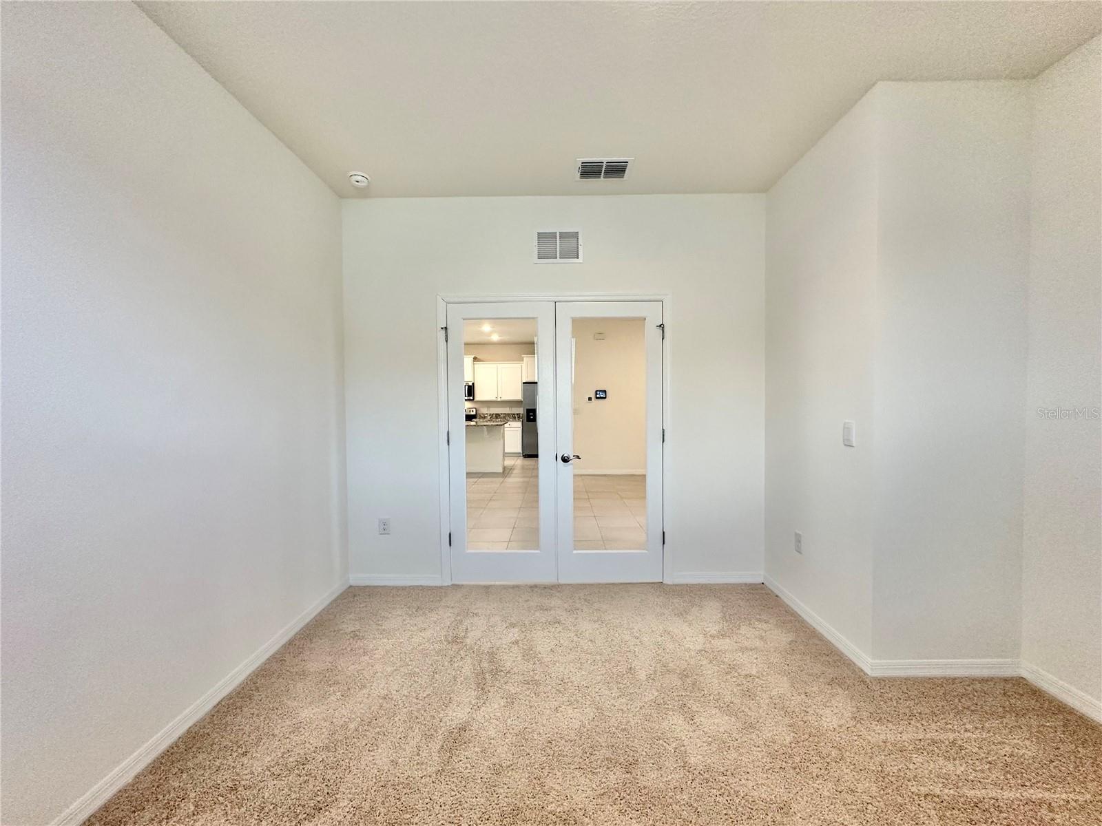 Image 21 of 21 For 6185 93rd Loop