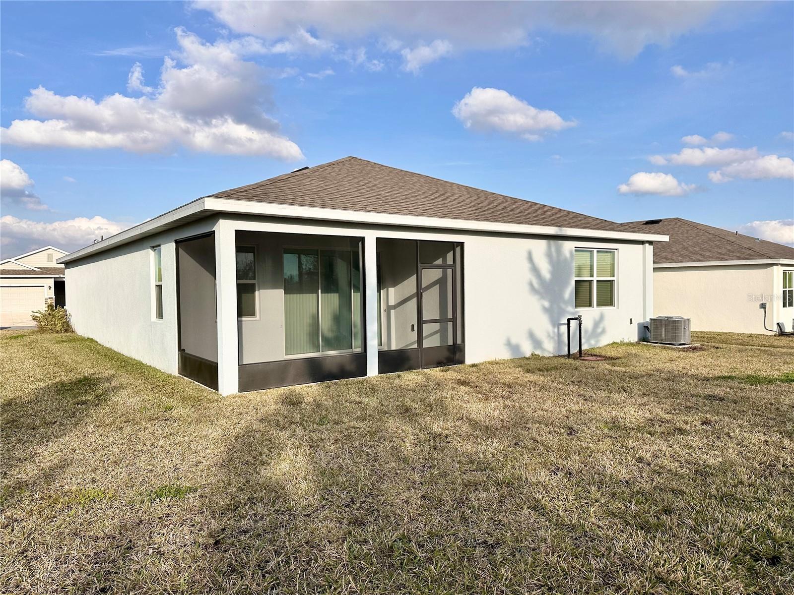 Image 4 of 21 For 6185 93rd Loop