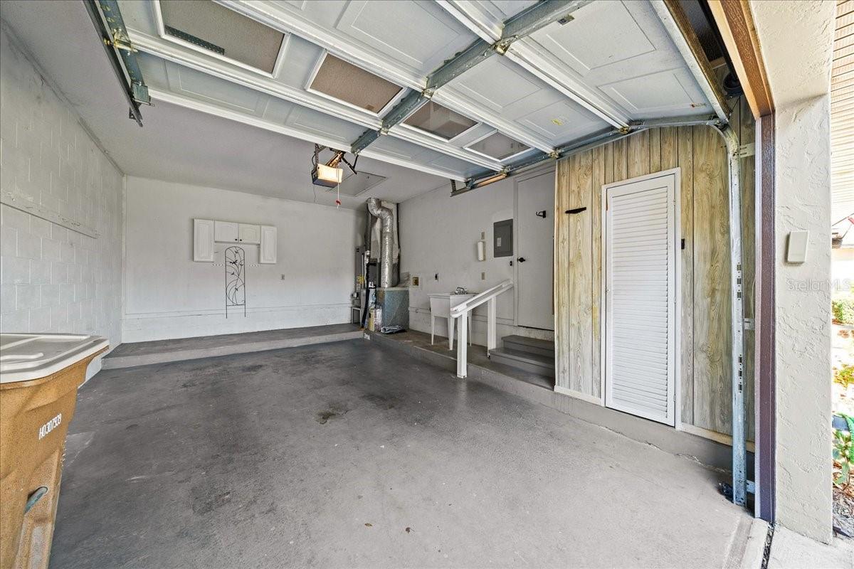 Image 15 of 52 For 3824 19th Street Circle