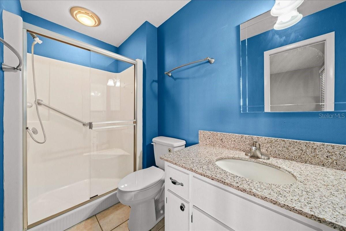 Image 32 of 52 For 3824 19th Street Circle