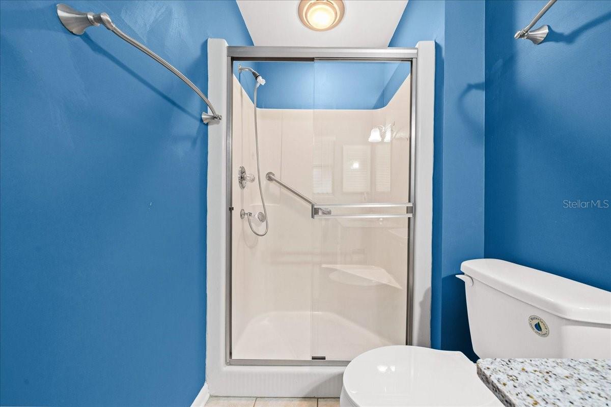 Image 33 of 52 For 3824 19th Street Circle