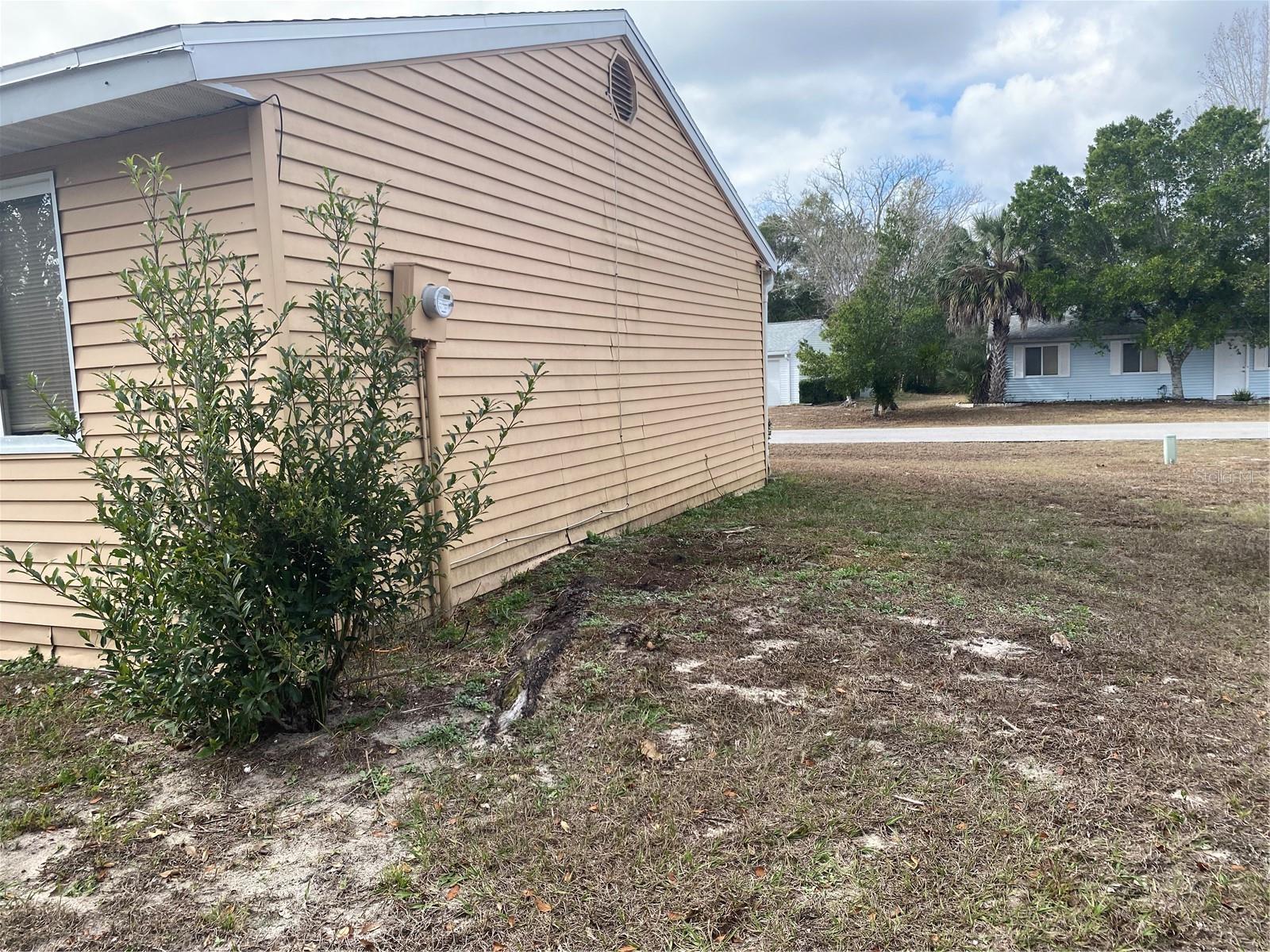 Image 11 of 34 For 10871 90th Court