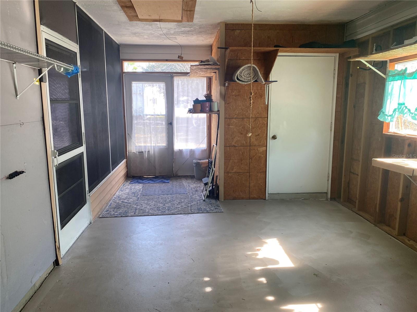 Image 32 of 34 For 10871 90th Court