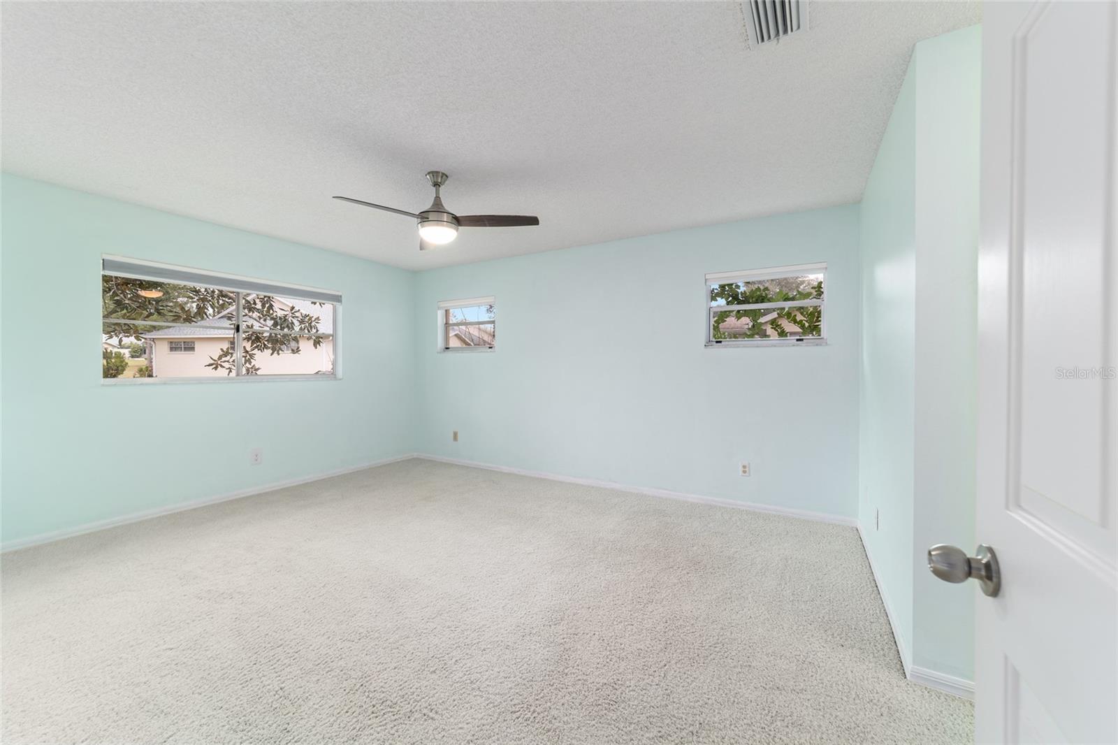 Image 36 of 64 For 9015 94th Street D