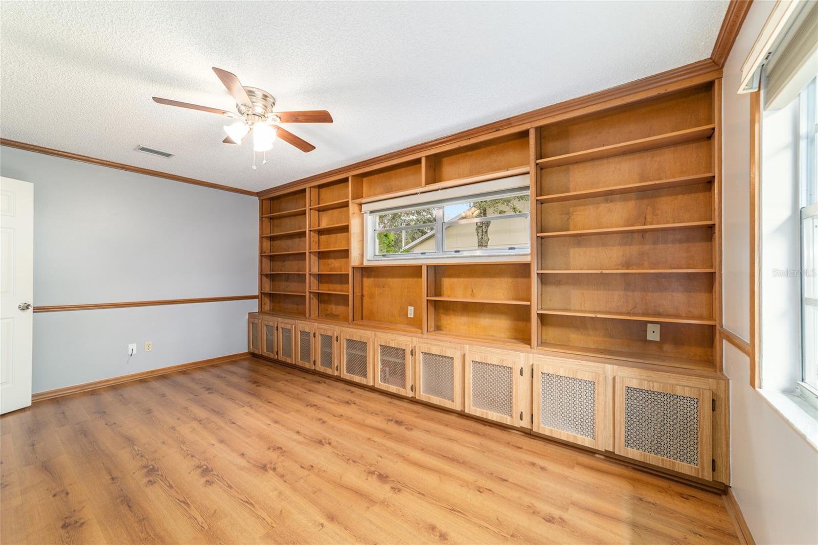 Image 52 of 64 For 9015 94th Street D