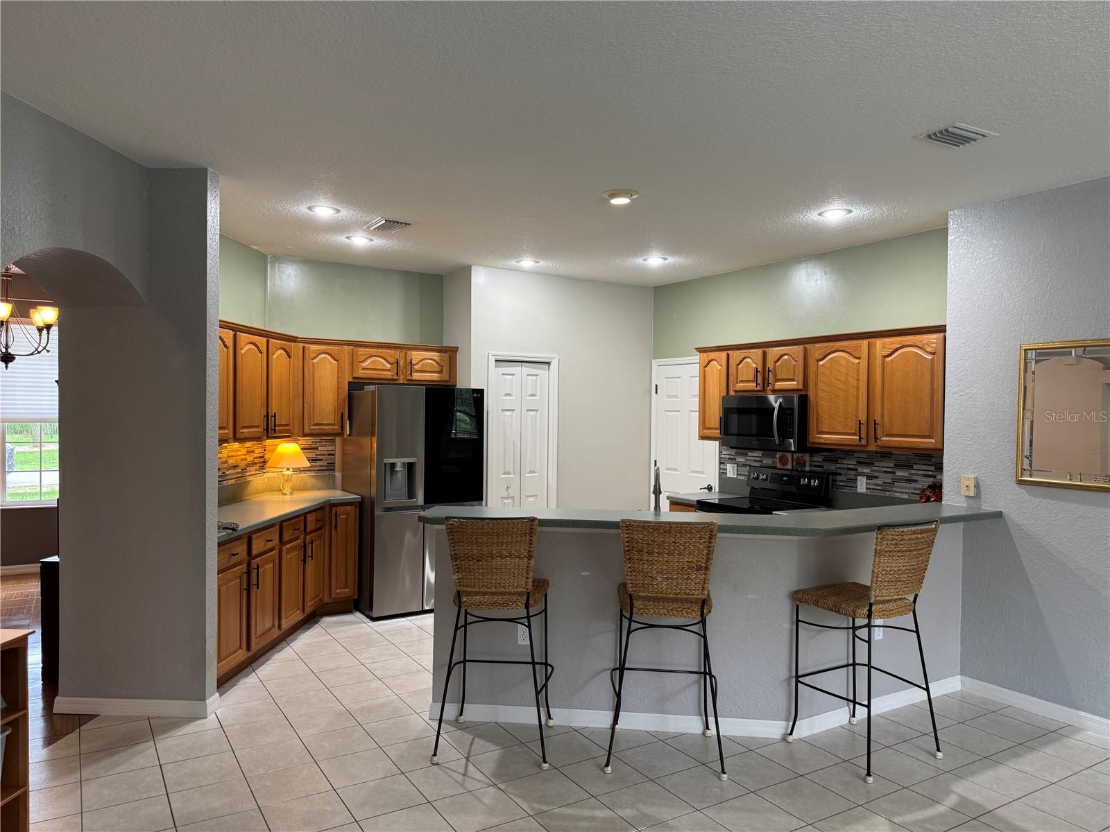 Image 5 of 72 For 19395 100 Loop