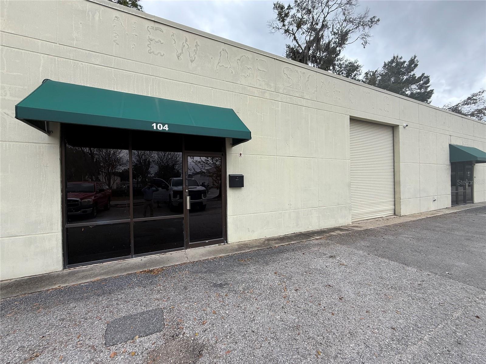 Image 2 of 8 For 851 24th Court 104