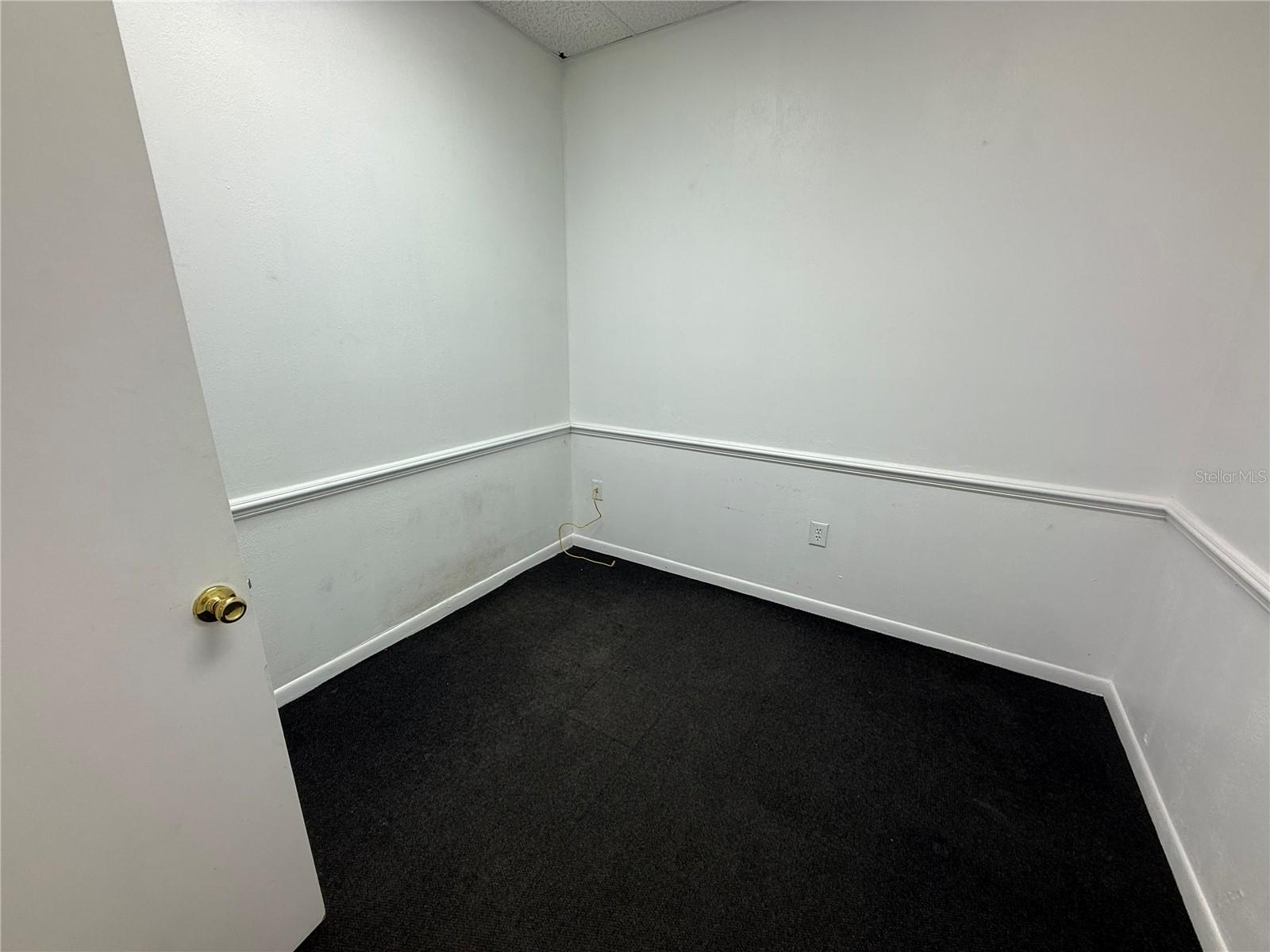 Image 5 of 8 For 851 24th Court 104