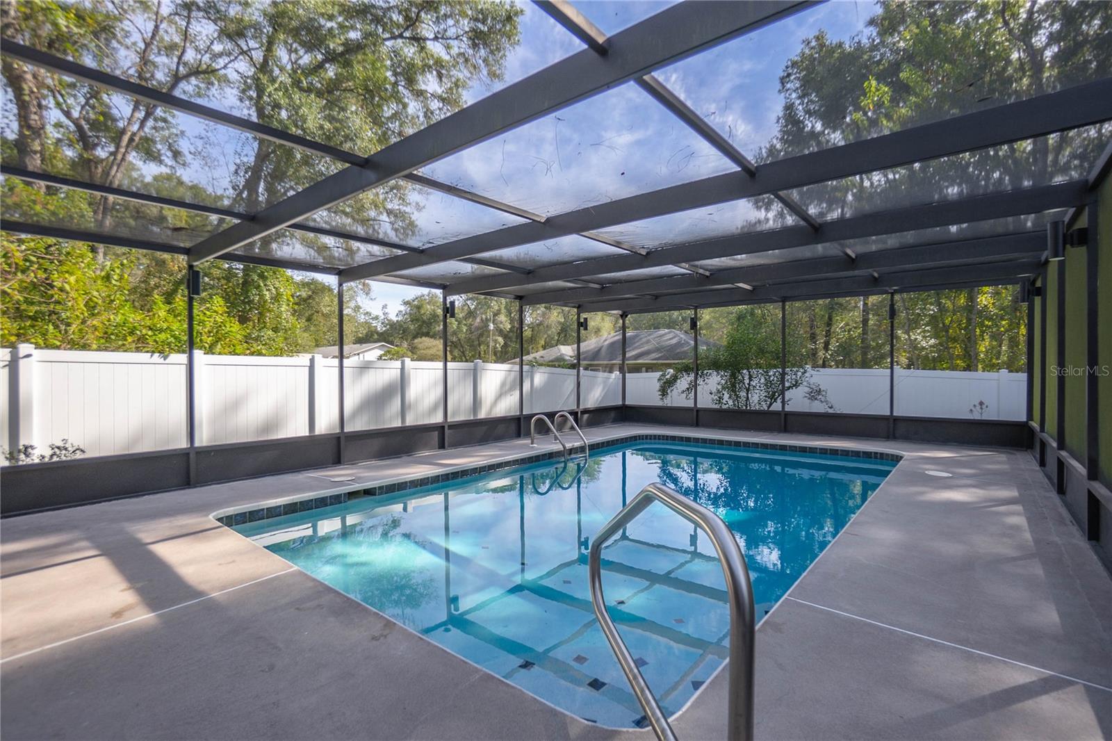 Image 2 of 34 For 6460 Glencoe Street