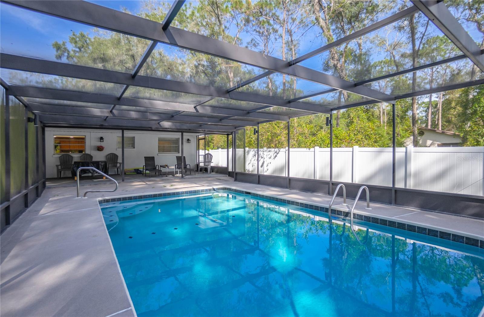 Image 22 of 34 For 6460 Glencoe Street