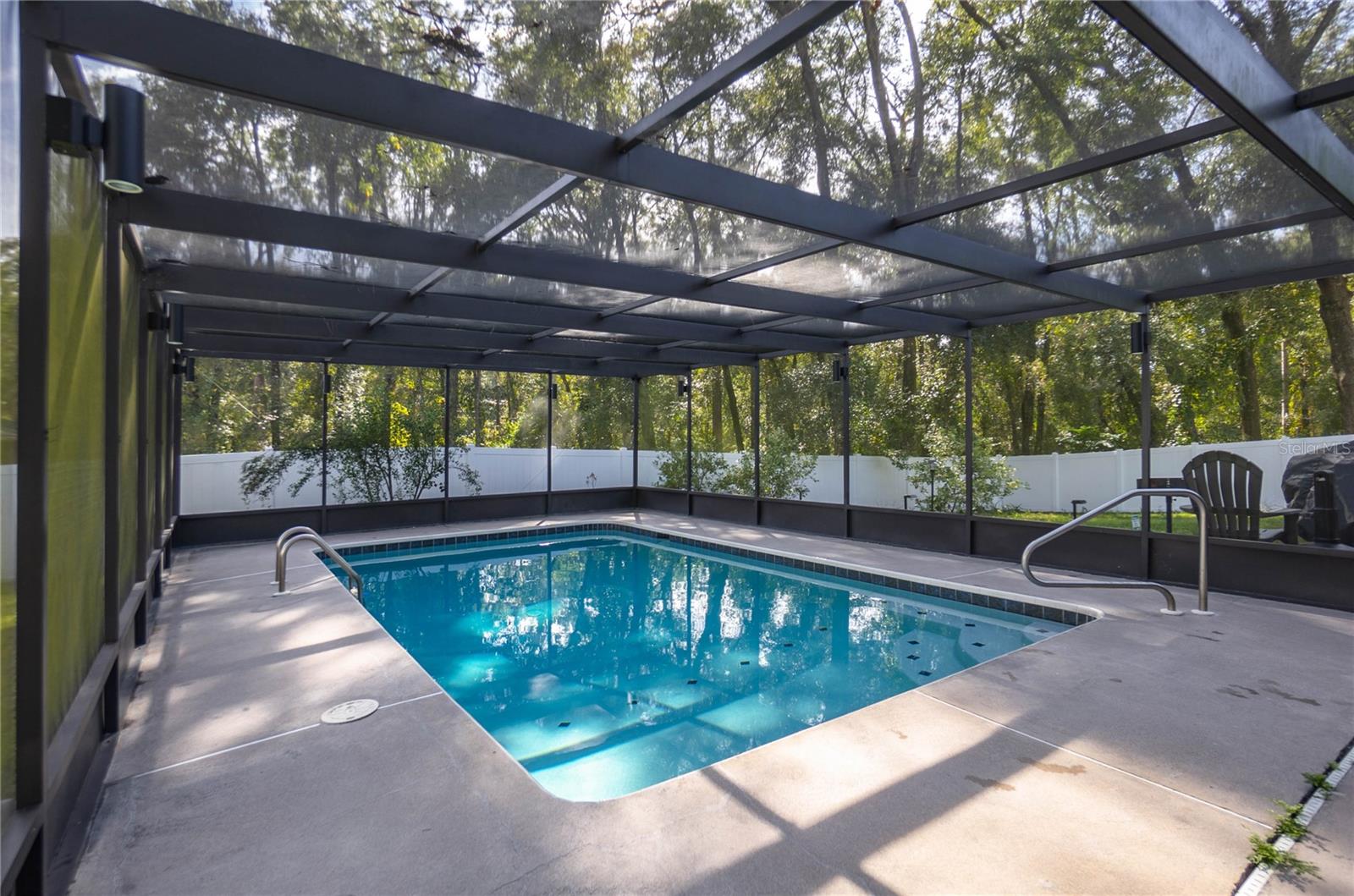 Image 24 of 34 For 6460 Glencoe Street