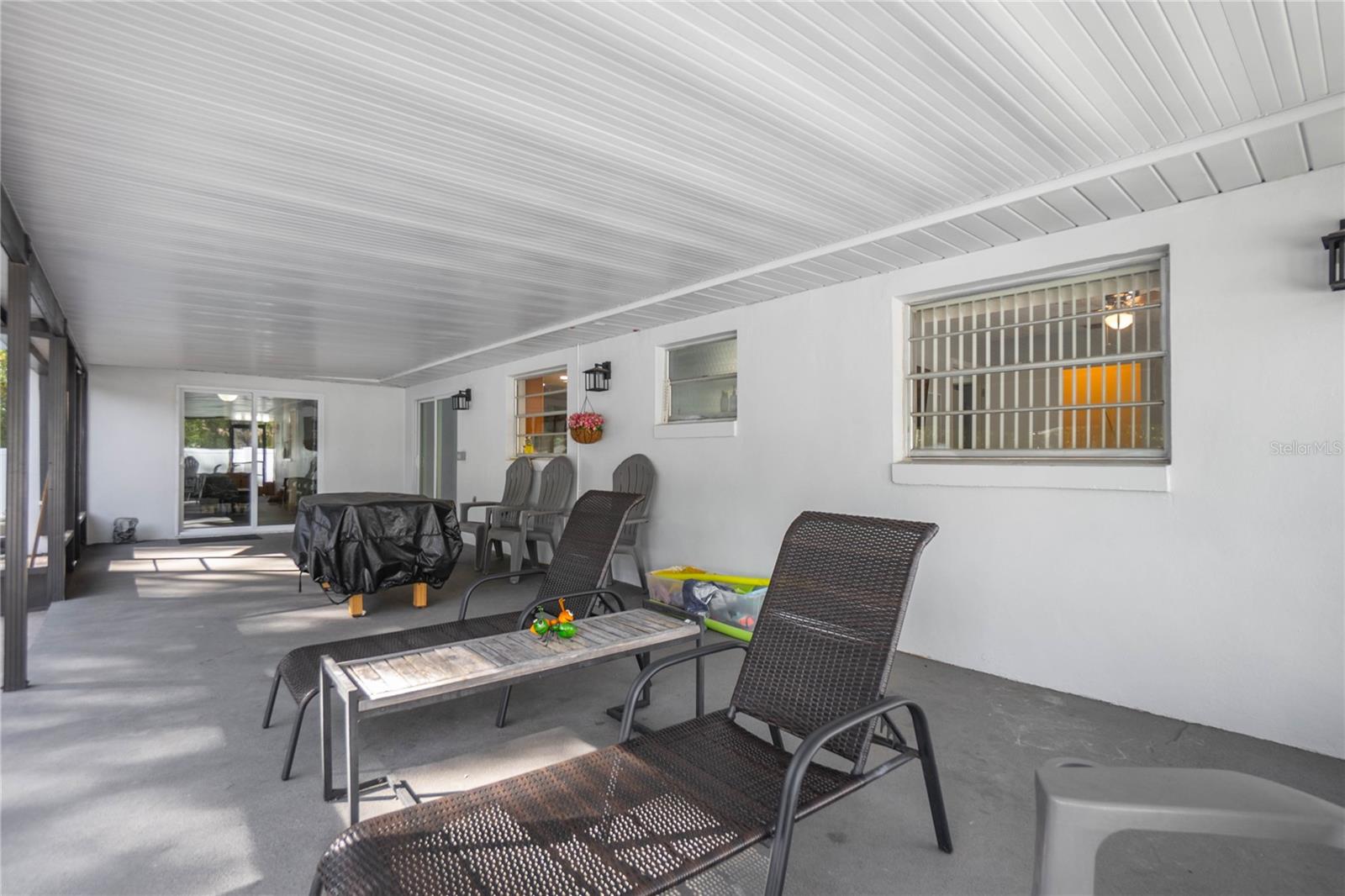 Image 27 of 34 For 6460 Glencoe Street