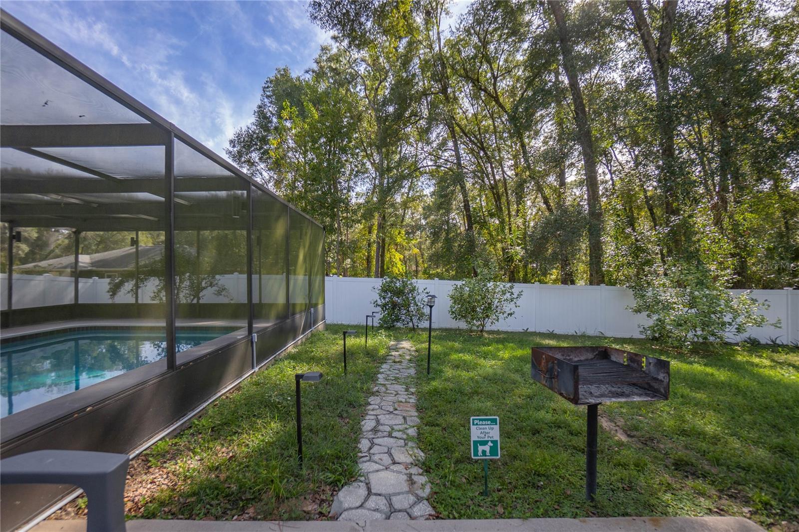 Image 28 of 34 For 6460 Glencoe Street