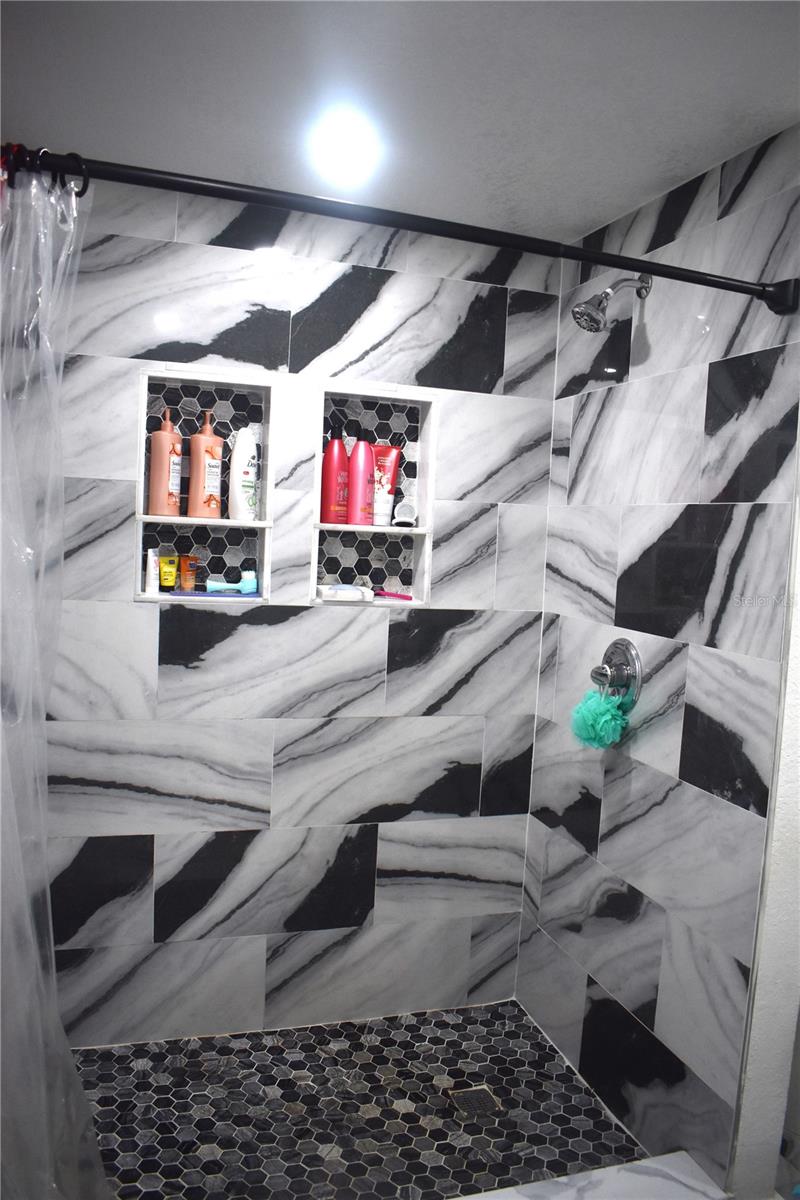 Image 12 of 23 For 15355 85th Avenue