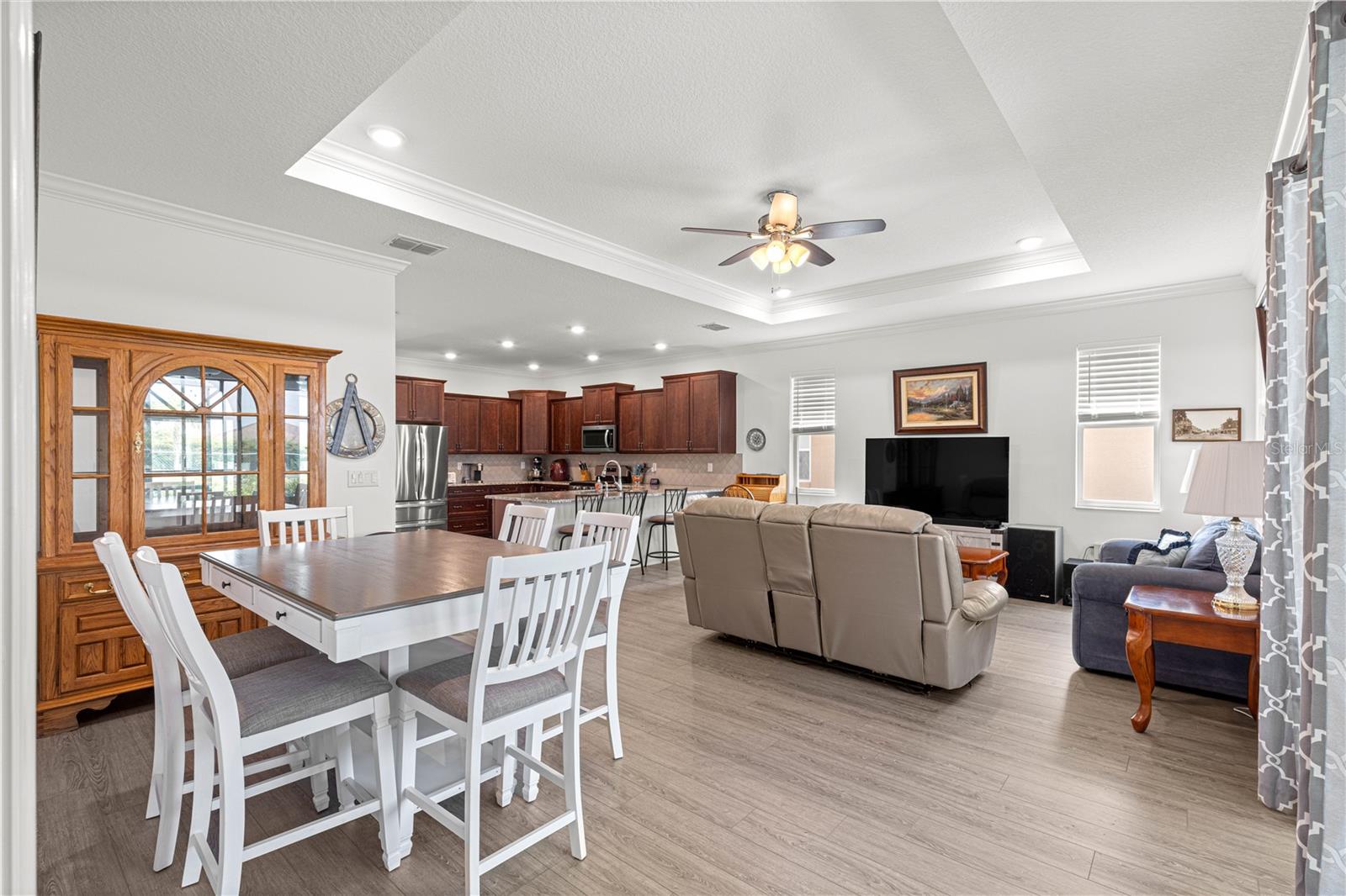 Image 17 of 45 For 7891 89th Circle