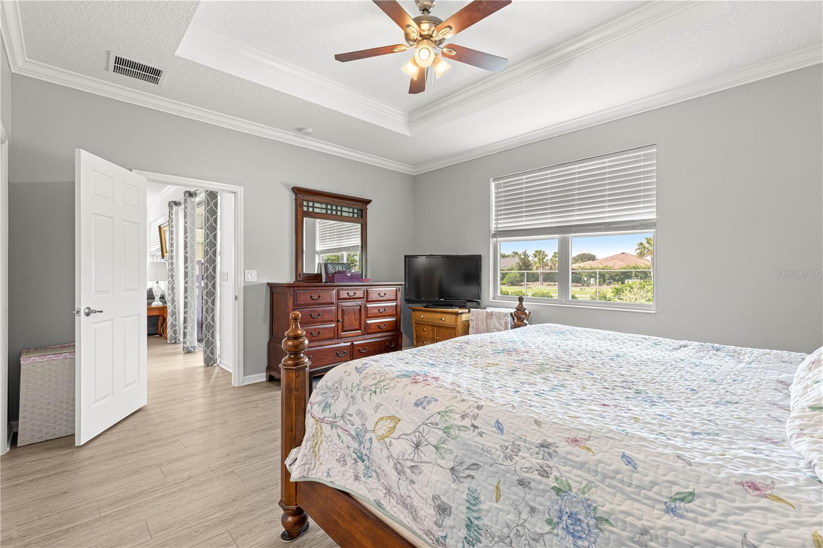 Image 21 of 45 For 7891 89th Circle