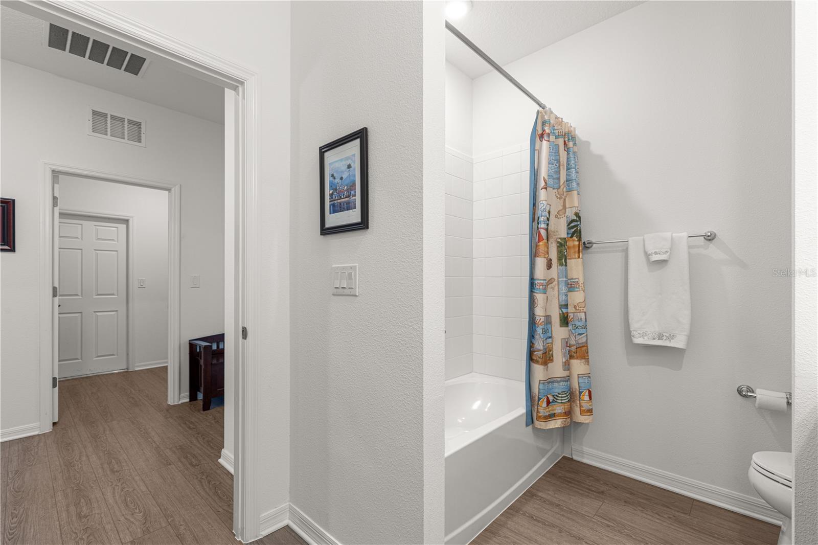 Image 26 of 45 For 7891 89th Circle