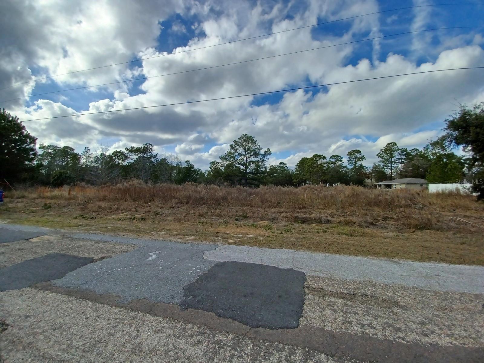 Image 4 of 20 For 7514 Voyager Drive