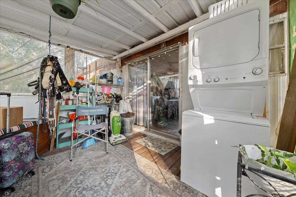 Image 22 of 42 For 6250 150th Avenue