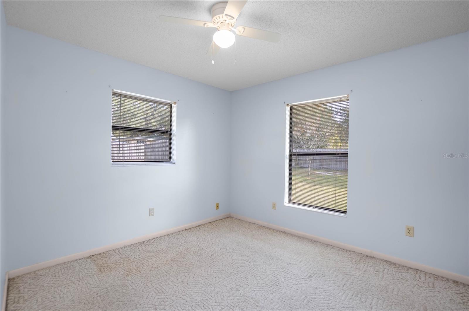 Image 18 of 39 For 3341 Jean Point