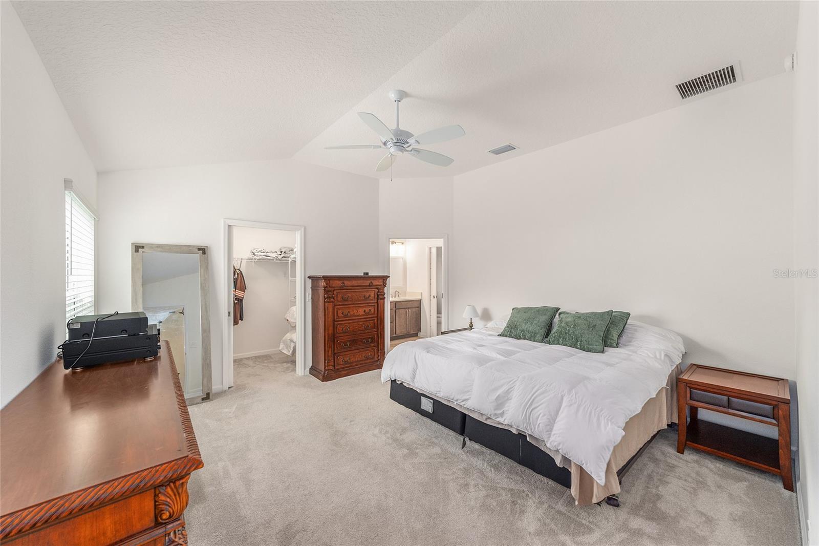 Image 12 of 25 For 1574 Rowell Street