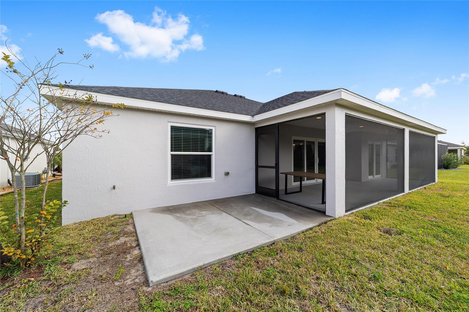 Image 21 of 25 For 1574 Rowell Street