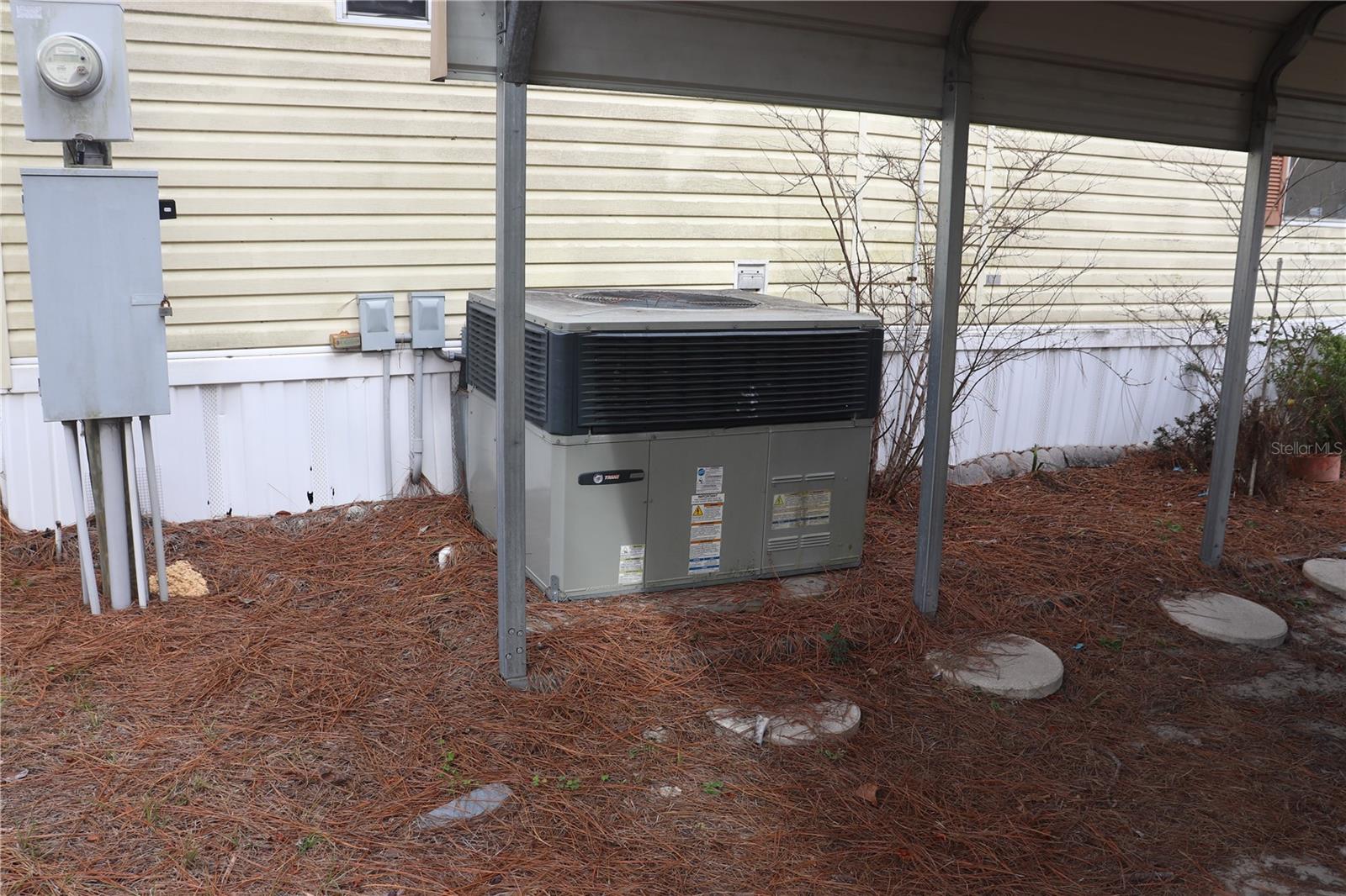 Image 8 of 14 For 2090 133rd Court