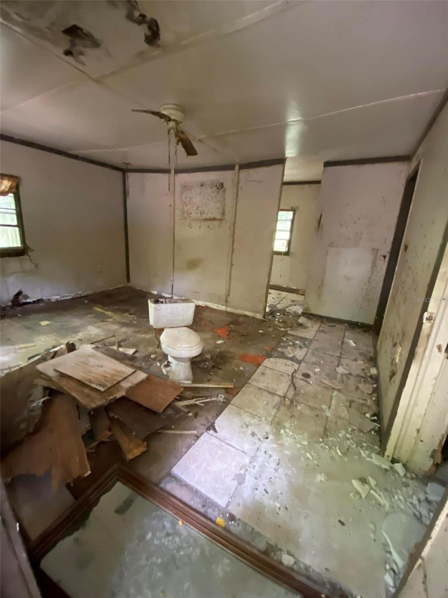 Image 4 of 9 For 12799 37th Court