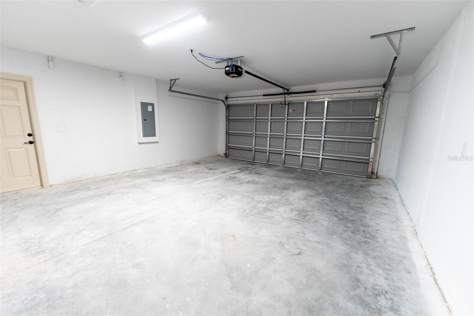 Image 41 of 42 For 14686 79th Avenue Road