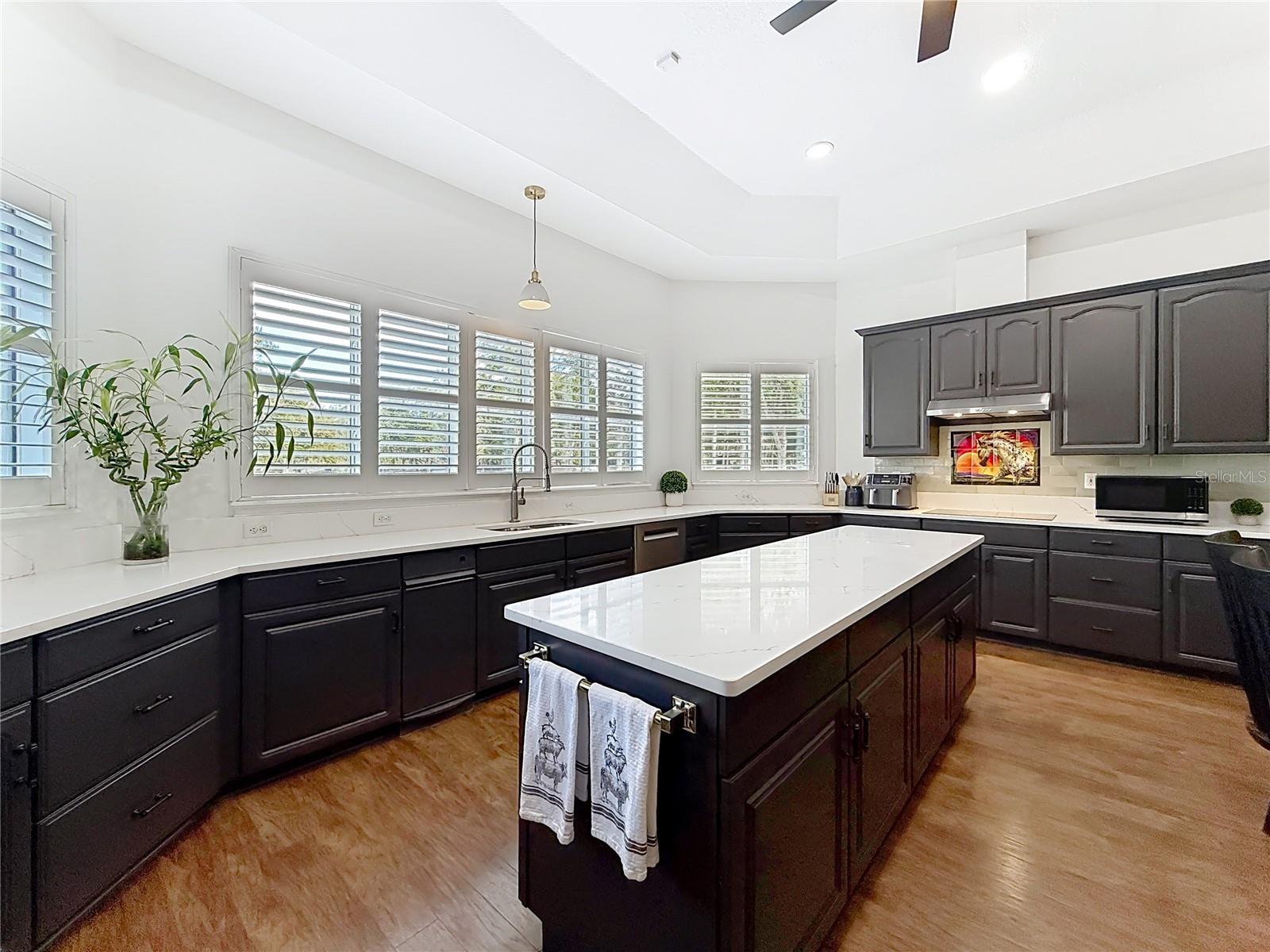 Image 23 of 84 For 8490 118th Terrace