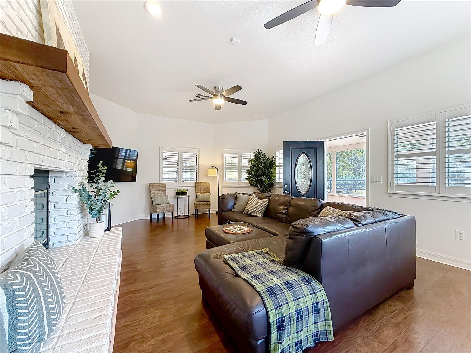 Image 37 of 84 For 8490 118th Terrace