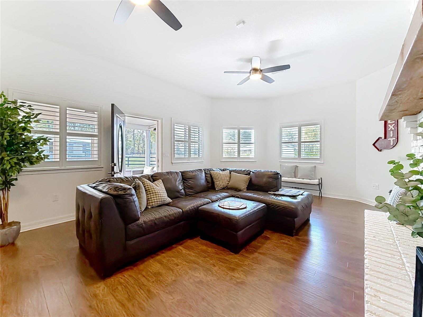 Image 38 of 84 For 8490 118th Terrace