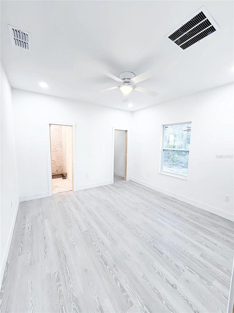 Image 9 of 20 For 103 Long Road