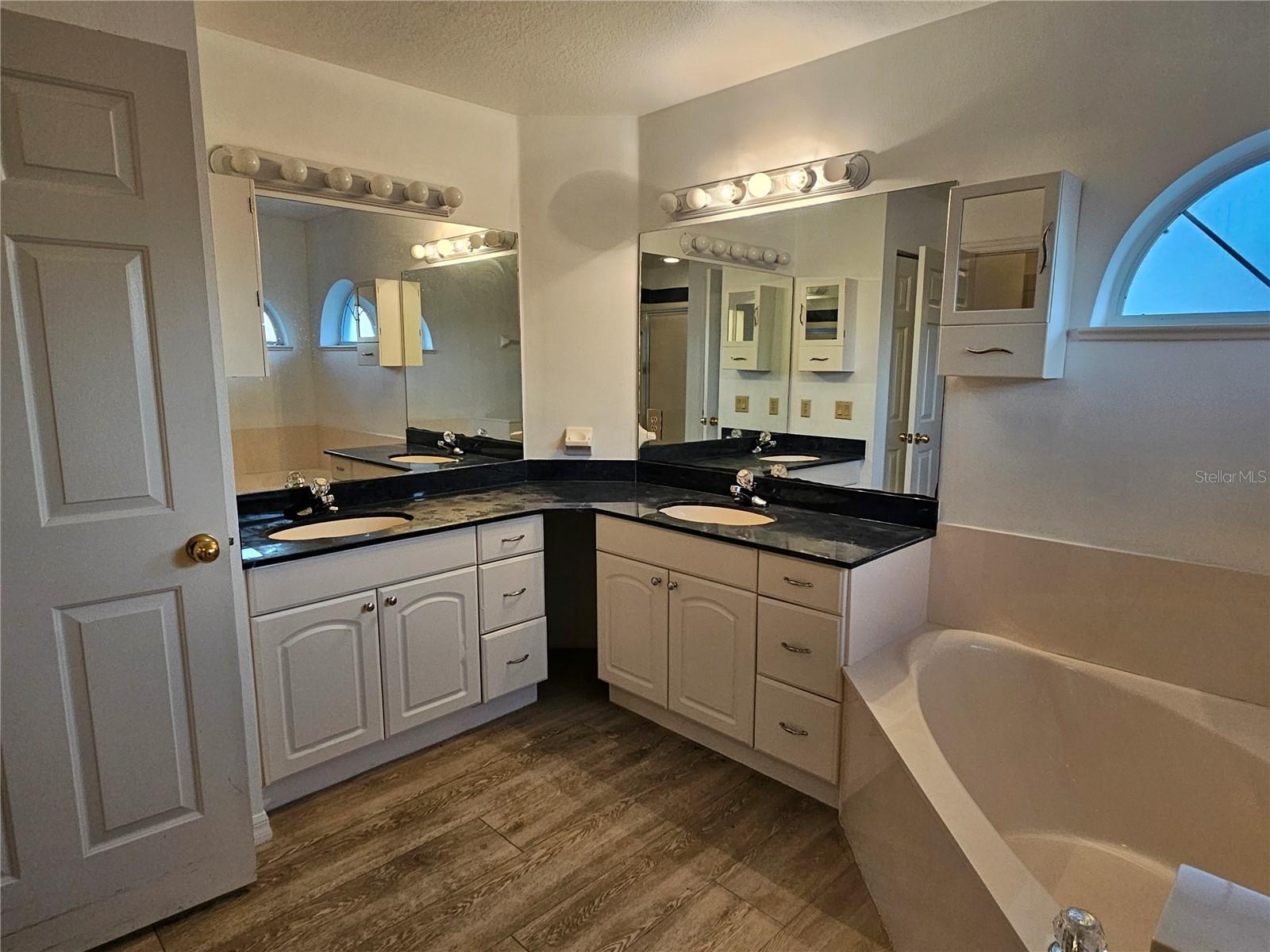 Image 15 of 28 For 5692 62nd Court Road