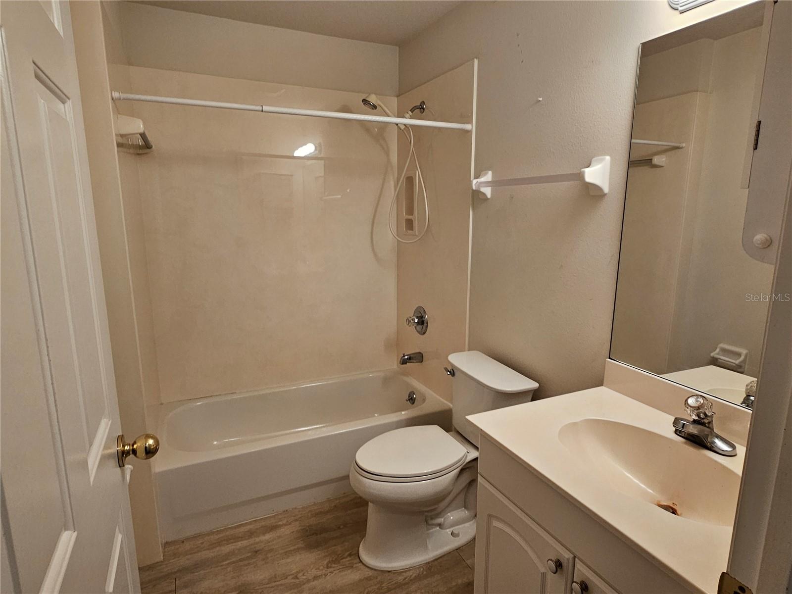 Image 19 of 28 For 5692 62nd Court Road