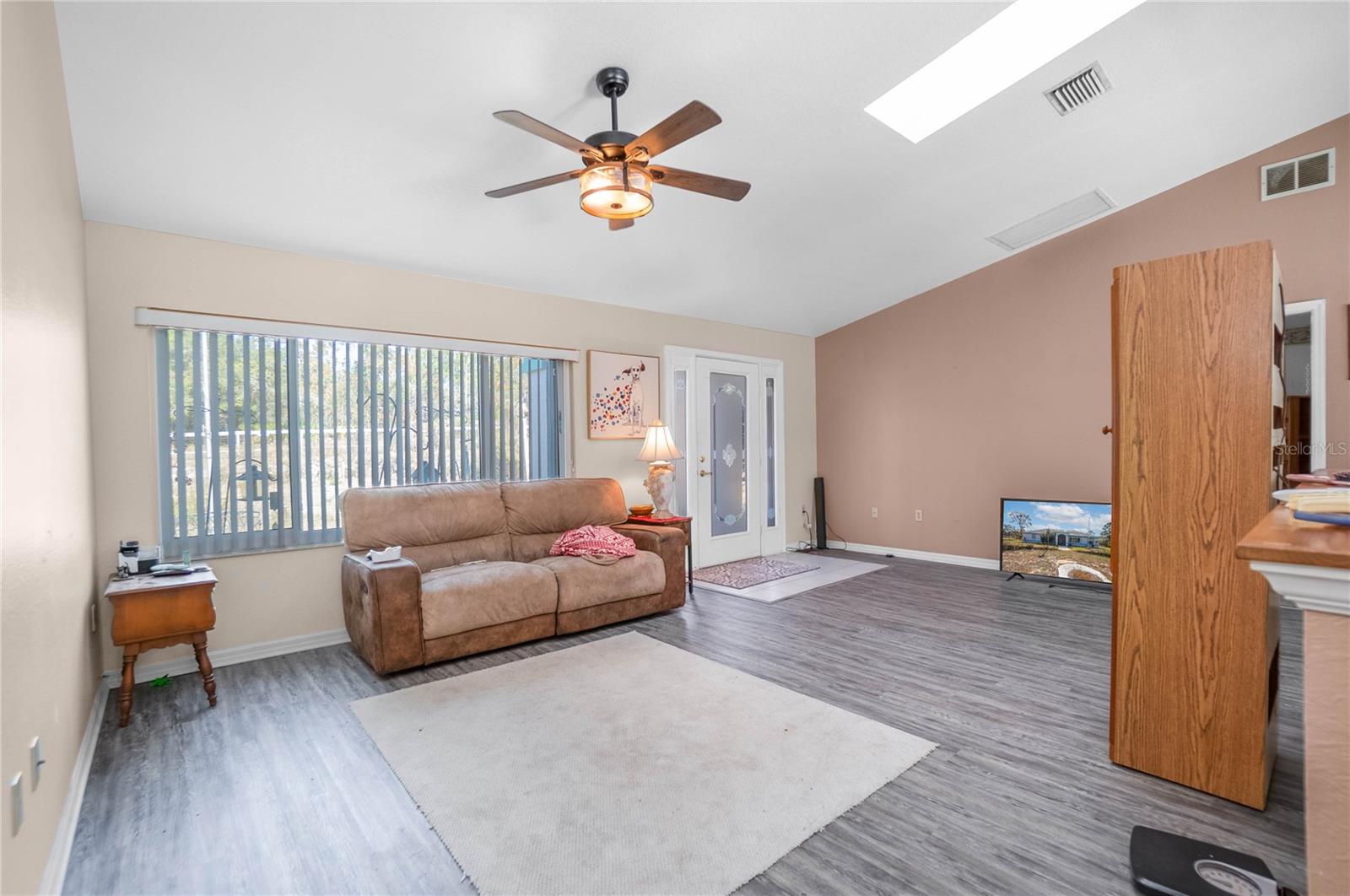 Image 6 of 35 For 5500 X Anne Lane