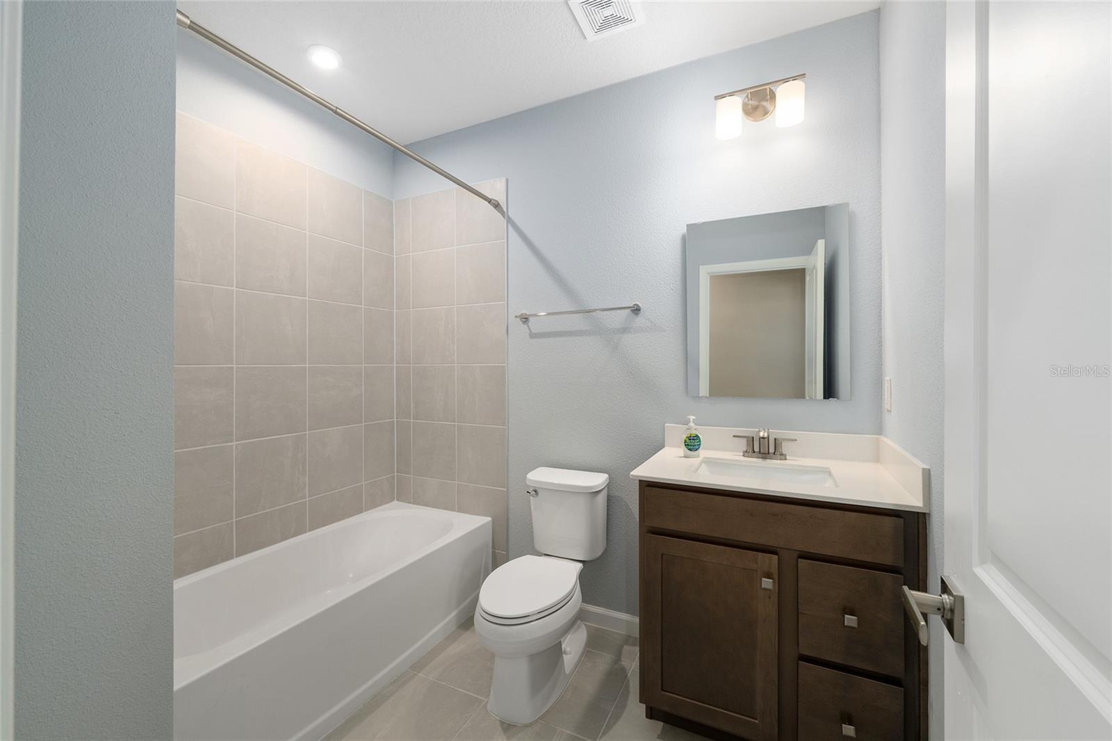 Image 28 of 41 For 1183 Turtle Island Rd