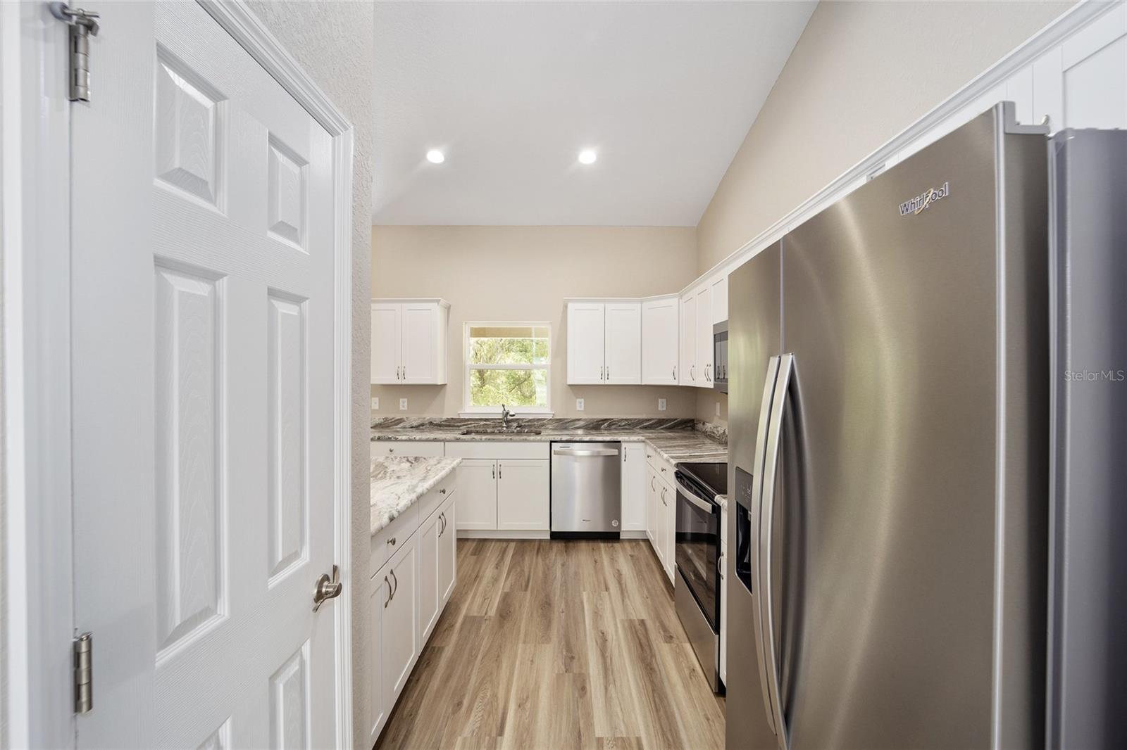 Image 12 of 28 For 8293 122nd Avenue