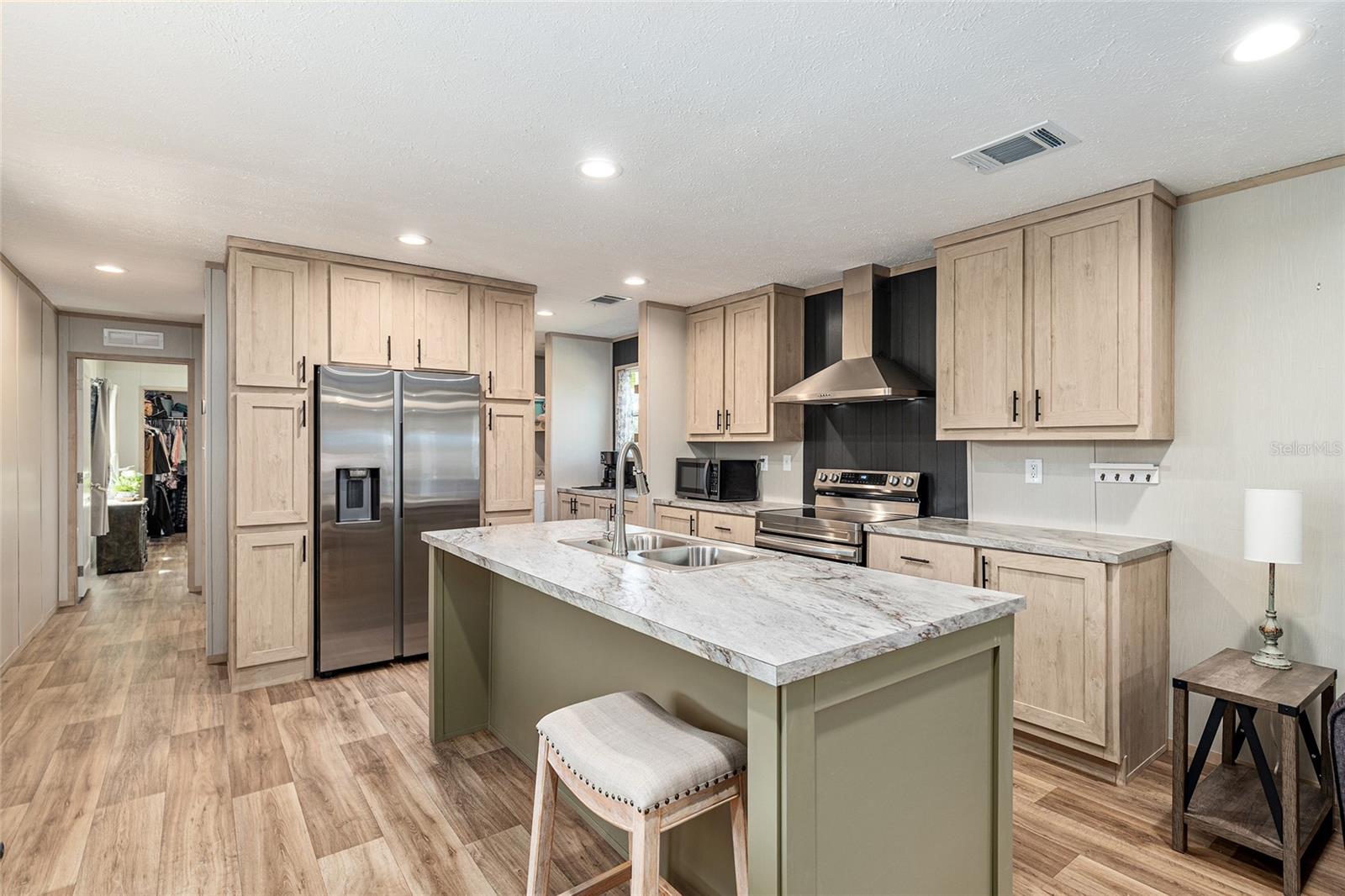 Image 12 of 45 For 14755 180th Street